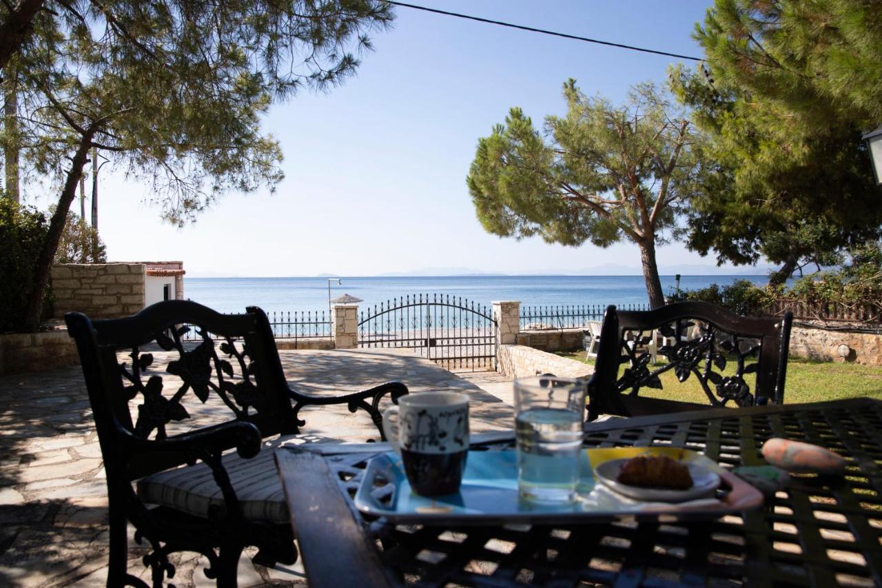 Seaside Haven Kineta Villa Exterior photo