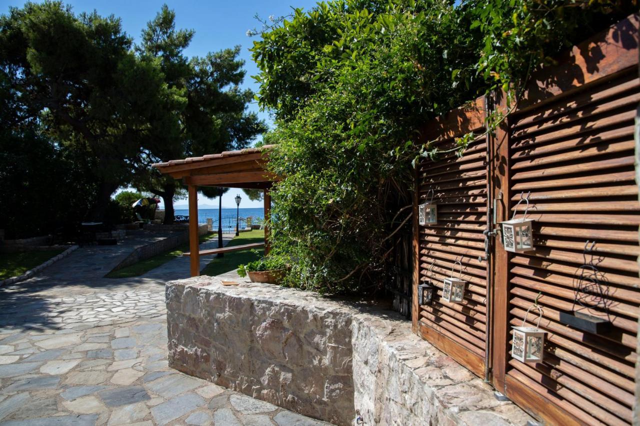 Seaside Haven Kineta Villa Exterior photo